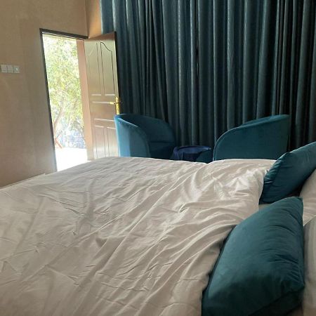 Rose Guesthouse Al 'Aqar Dış mekan fotoğraf